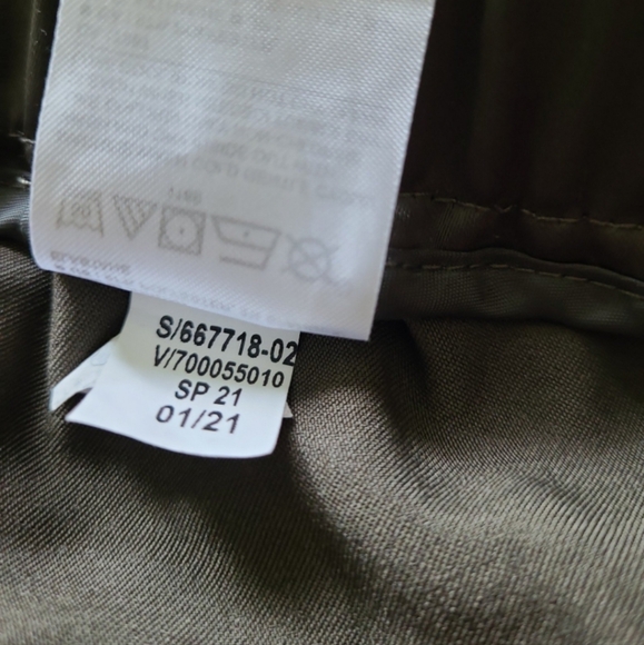 Banana Republic Women Sz M Olive Green Satin Jogger Pants w/pockets comfort - Picture 9 of 11
